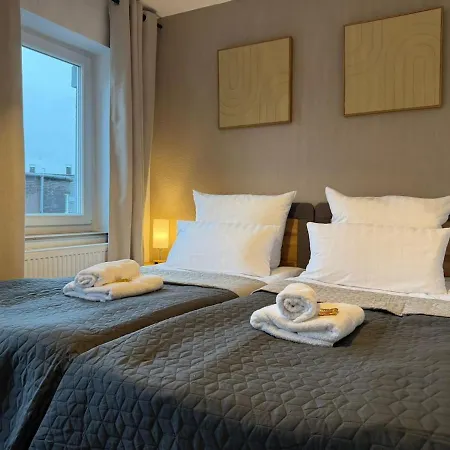 Апартаменты Atlas 8 Oberhausen, 3 Zimmer, Naehe Bahnhof, Westfield Centro *