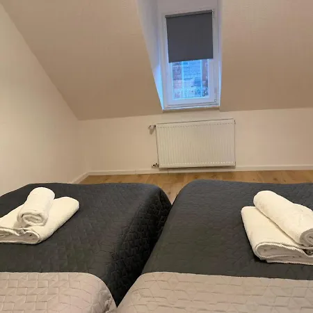 Апартаменты Atlas 8 Oberhausen, 3 Zimmer, Naehe Bahnhof, Westfield Centro