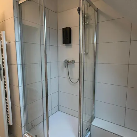 Atlas 8 Oberhausen, 3 Zimmer, Naehe Bahnhof, Westfield Centro